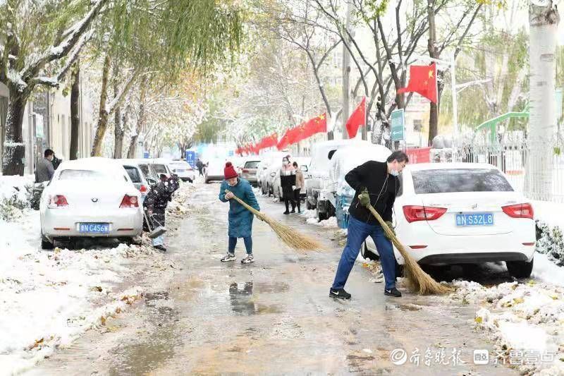 医学技术|全员奋战！宁津县人民医院扫雪除冰大作战