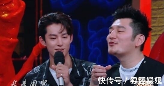 錢楓昔日節(jié)目中開黃腔被扒，現(xiàn)場(chǎng)嘉賓滿臉尷尬，大張偉出面打圓場(chǎng)