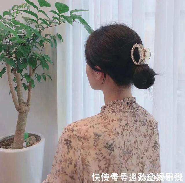 蕾丝|快扔掉你的土气头绳,这些发饰更洋气,时髦极了!