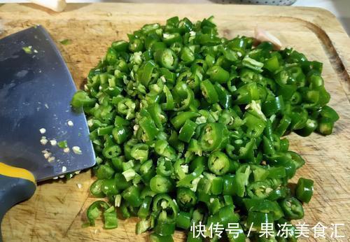 季节|腌茄子的季节到了，一次腌制20斤，开胃又下饭，吃一年不怕坏