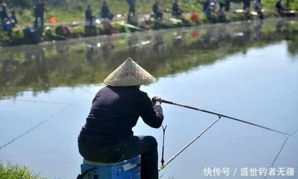 蚯蚓的三种挂钩方法,针对不同鱼情你真的用对了吗?——盛世三渔