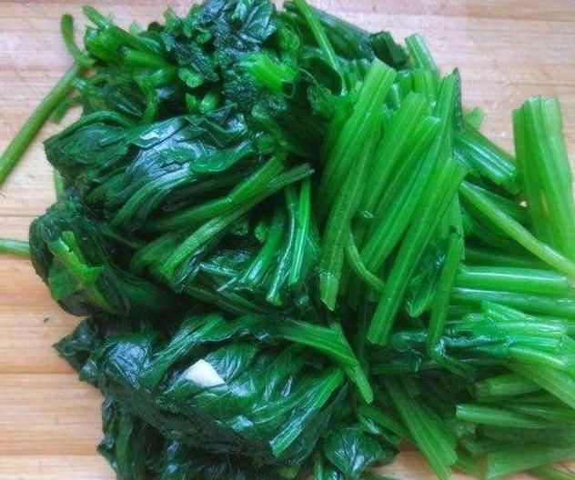 小喵|最通便的蔬菜不是芹菜,而是它,一斤8毛,排宿便,大肚腩不见了