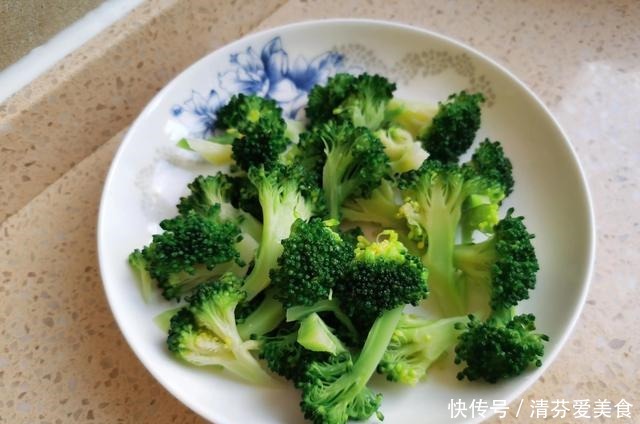 老少皆宜|父母身高不及格，儿子13岁身高172，分享长高的秘诀，很实用