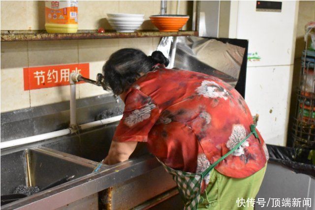 河南省肿瘤医院|一年盈利仅1000多元，他为啥坚持要开这家店?