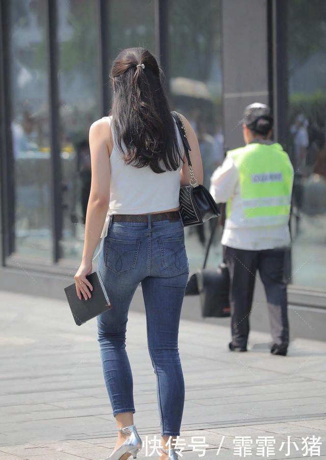 牛仔裤过气了 真爱粉们表示不会, 用心搭照样能美的出众