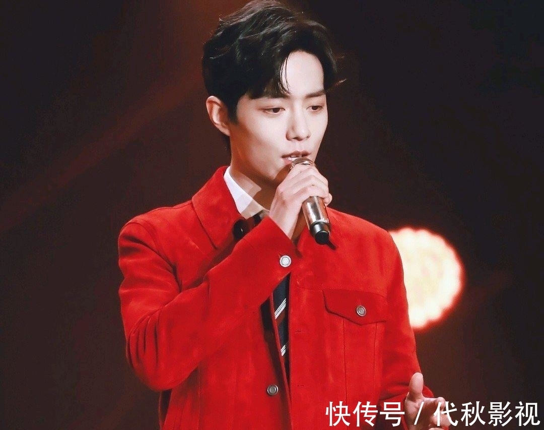 演員透露《如夢(mèng)之夢(mèng)》正在排練,還多次和肖戰(zhàn)粉絲互動(dòng),互送祝福