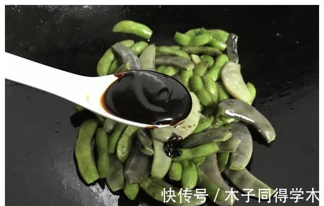 鲜香|这两种素菜再加一勺酱，简单一炒，鲜香入味，比大鱼大肉还下饭