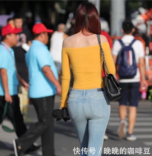 街拍: 我在街上看景色, 景美人更美.