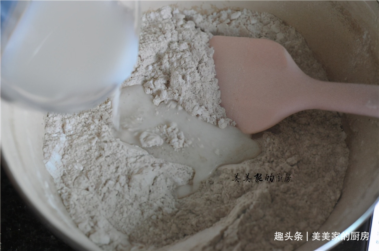 减肥族的最爱，超低热量饼干！不放黄油也酥香，麦香浓郁特过瘾！