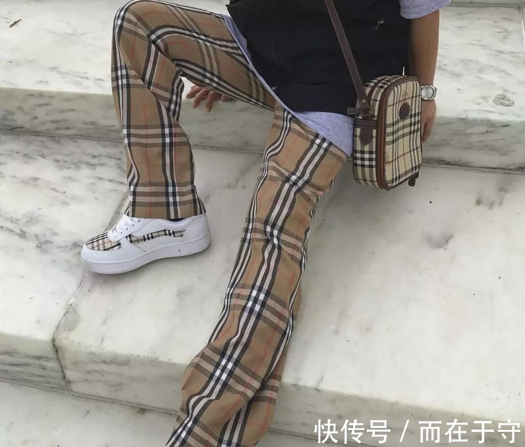 潮流 潮流大神最爱干的事就是把LV、Gucci和爱马仕剪碎做成“假货”?