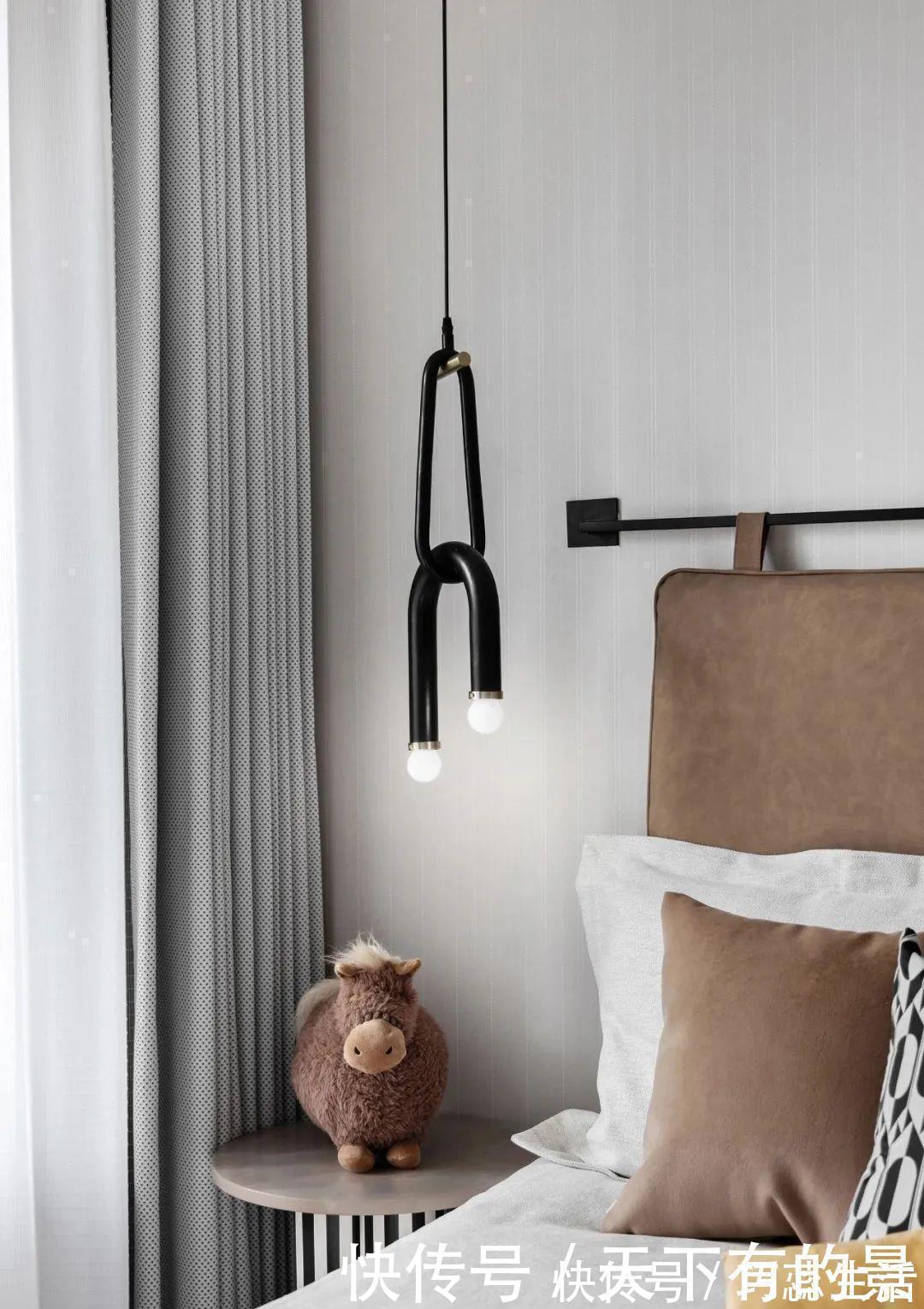 骑士精神|越来越多人装修选择中式风,像她的165㎡之家,入户就是诗意