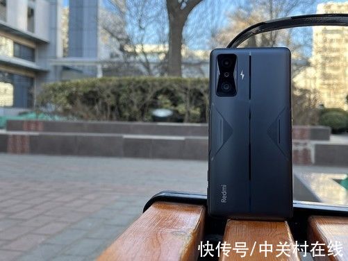 游戏|实测游戏差距只有一帧？Redmi K50/K40差距在哪里？