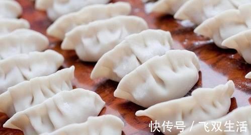 饺子|调饺子馅时,先放盐还是先放油?顺序弄错,难怪饺子不香还难吃!