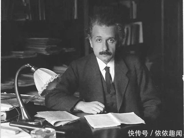 舰船 爱因斯坦去世前为何毁全部手稿?科学家:可能和“彩虹计划”有关