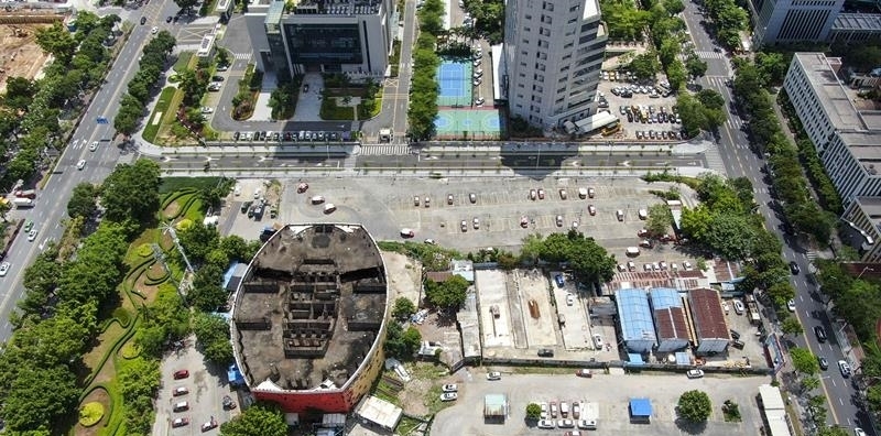 巨人集团|烂尾24年大楼终卖出，脑白金创始人的大起大落，马云也对其称赞