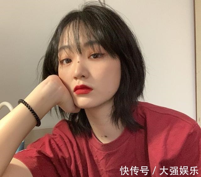 蛋卷头 头发少尽量避开这些发型!试试“视觉增发法”,发量秒变“王者”