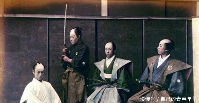 切腹|谁说日本武士用肋差切腹科普那些被歪曲的日本武士刀