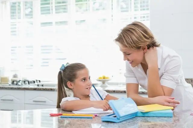 毁掉|妈妈无微不至的陪伴，正在一点点毁掉你的孩子，别沾沾自喜不自知