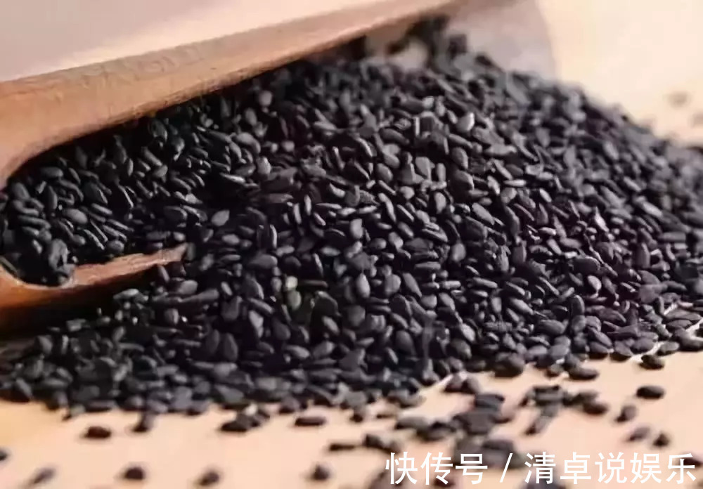 紫葡萄干|秋季干燥,需要补气血,真正补气血的不是红糖红枣,而是他们!