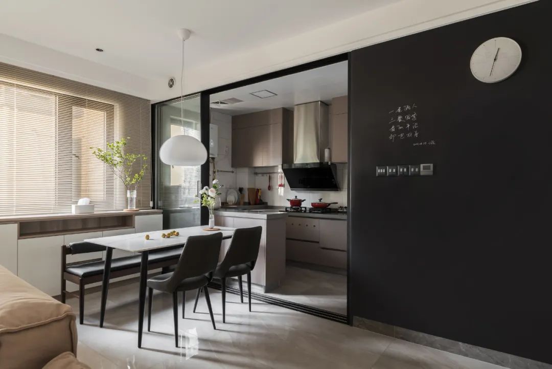 套房子|109㎡现代简约,淡雅恬静,90后的婚房,甜得令人羡慕