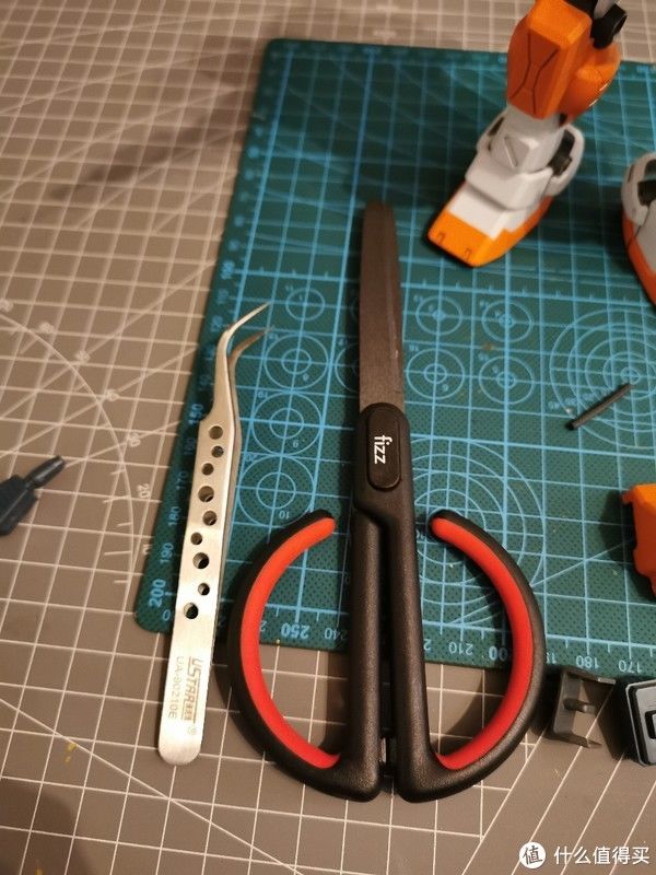 吉姆|高达系列 篇四十七：腰不好？腿也软的“HG”版吉姆？PB限定MG级大功率吉姆素组测评