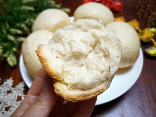 馒头不用蒸，不放一滴水，松软香甜，比面包好吃，老人孩子都喜欢