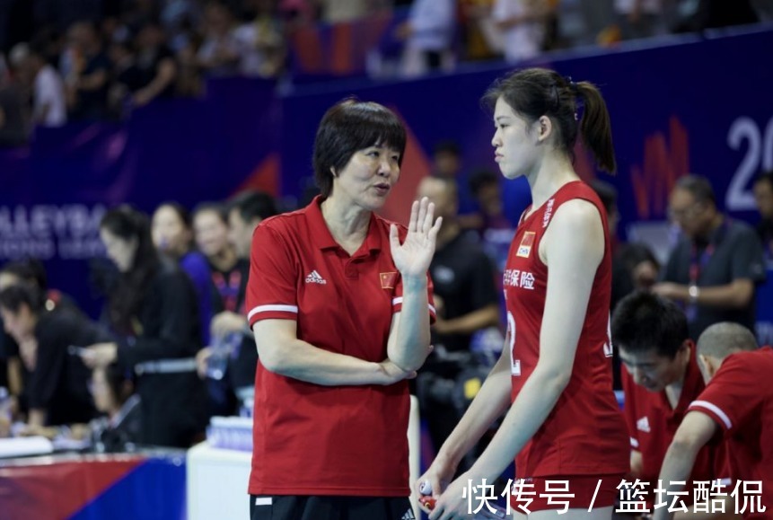 李盈莹|朱婷接班人浮出水面!自己改变4支球队走势,国家队必须受到重用