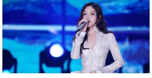 中国好声音|《好声音2021》导师分组曝光，那英师徒“甜蜜双排”，压迫感十足