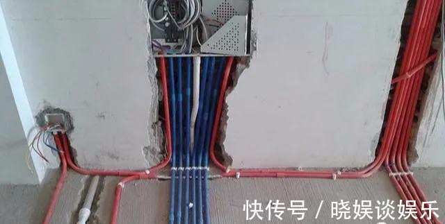 插座线|为什么灯线和插座线不能走一路这就是理由，不懂水电别瞎装修