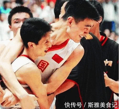美国男篮|男篮史上唯一次胜美国,为何被批作弊?中国三大长城疑似超龄参赛