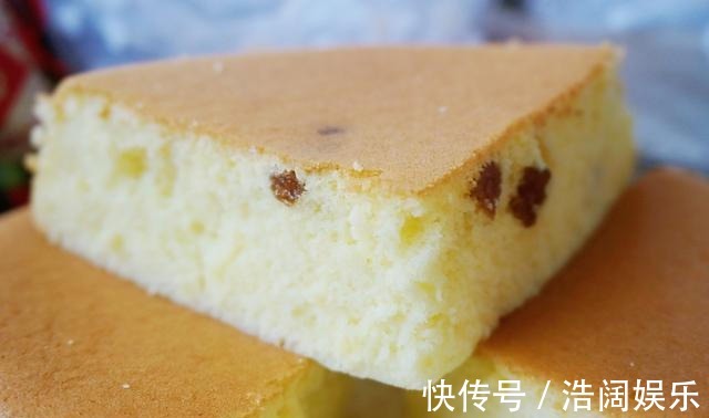 最简单的蛋糕做法，不用烤箱就能做，蓬松好吃不上火，一学就会