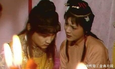 麝月$抄检大观园后,袭人为何要骂晴雯不是东西,一次本性的暴露