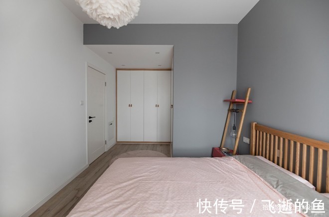 墙面|2猫1人的66㎡独居空间