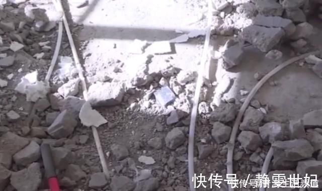 男子|40万精装修暖气不热,男子怒砸地板后傻眼61米地暖管仅有20米!