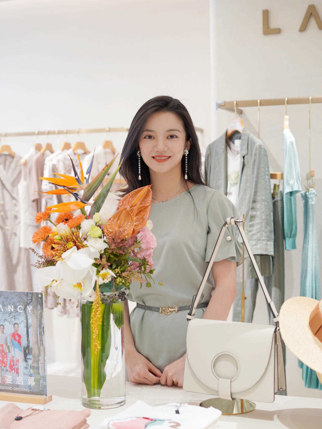 都市圈|想变成都市圈精英女神,学会这几个搭配技巧,气场全开!