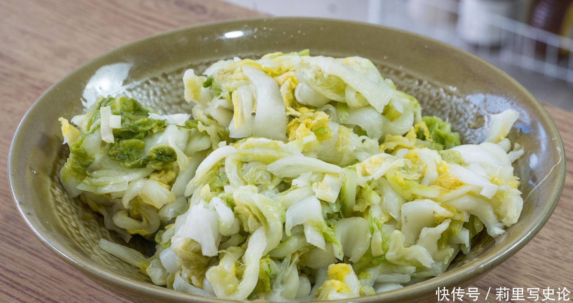 水瓶腌白菜,这才是全网最简单的方法,酸的正宗,保存时间长