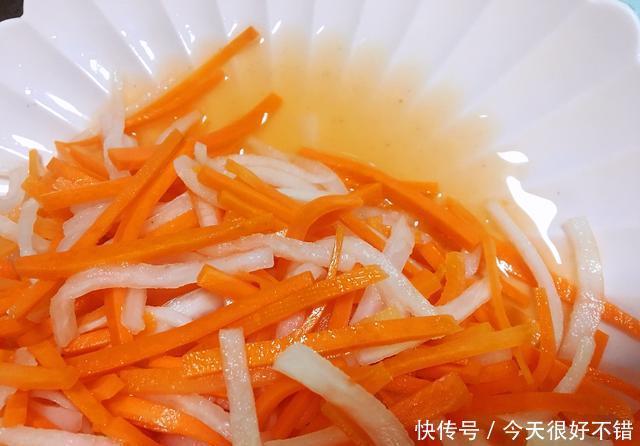 营养|胡萝卜此做法,简单又好吃,营养丰富,老人孩子都爱吃