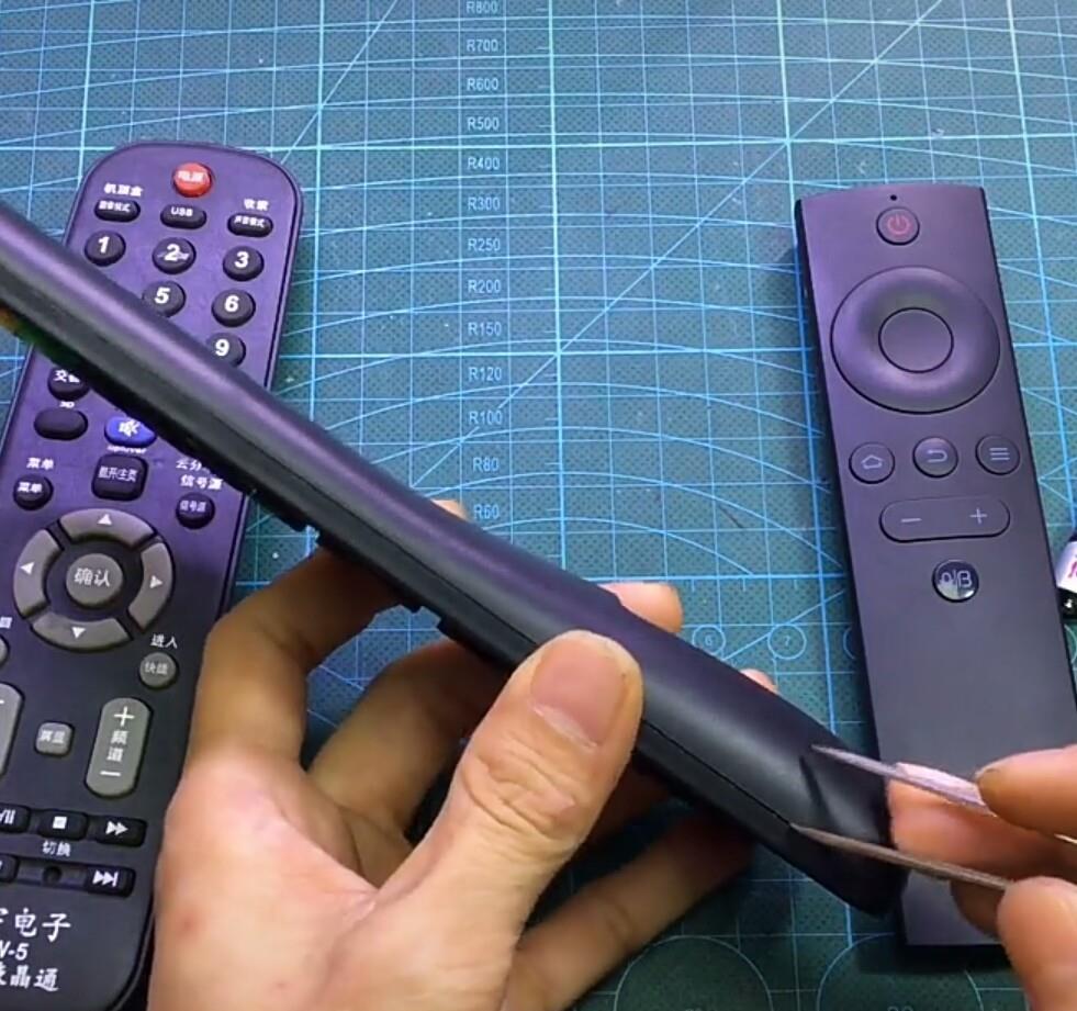 不管有钱没钱,遥控器坏了别扔,试试这个修复妙招,轻松把它搞定