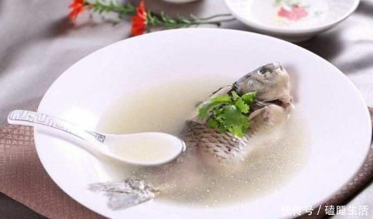 鲤鱼|湿气的“克星”被找到了,每天敞开肚子吃,助你排出体内的湿气!