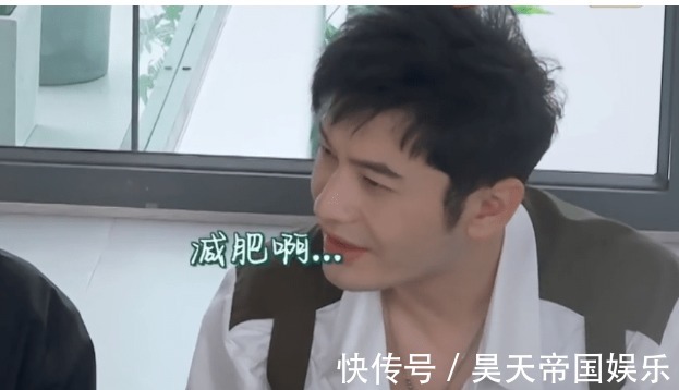 丁真|《中餐廳》黃曉明惹爭議學(xué)楊冪吃一根面條,被寧靜怒懟太做作!