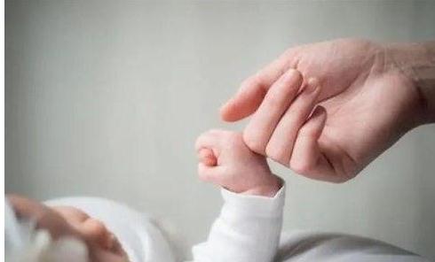 独立性|聪明的孩子有征兆?孩子手上的四个特征,在小时候就能看出来