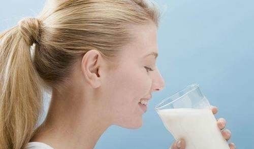 白头|女性衰老的6个“丑态”,若一个都没有,说明你还很年轻