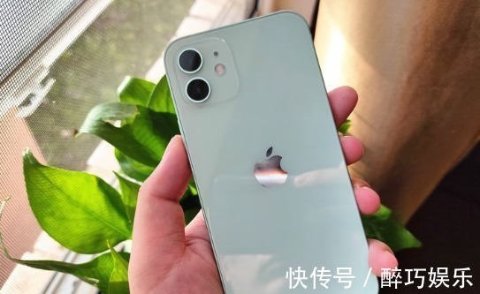 备货|这回我信了！终于知道行内人为何选择iPhone 12而不是13了！