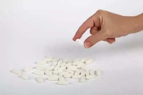  长期服用阿司匹林会让血管又脆又薄，容易出血？医生告诉你真相