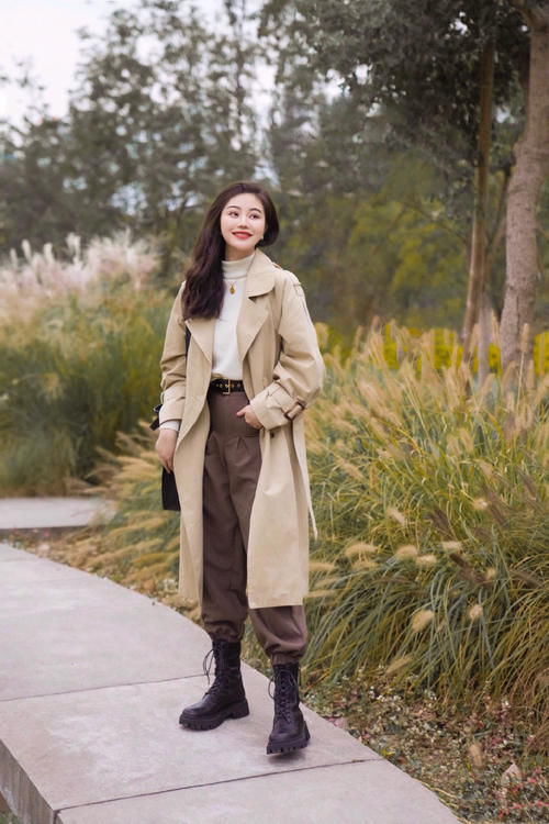 春天，解锁风衣的时髦穿法：和这几条裤子搭配