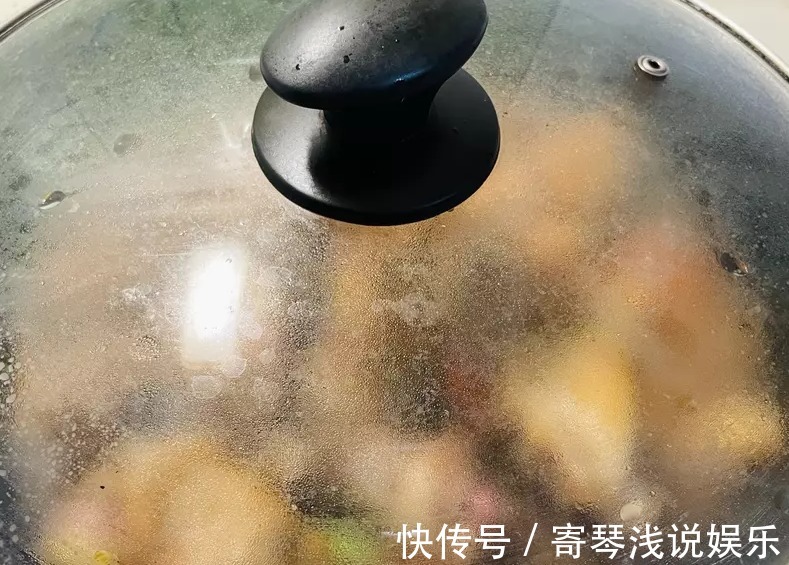 美味佳肴|天气热没胃口?大叔教你豆腐乳焖鸡,甘甜爽口,超乎你的想象~