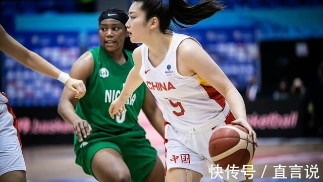 姚明|不能满足!中国女篮14分赢球亮剑,末节又麻烦,郑微大吼姚明无奈