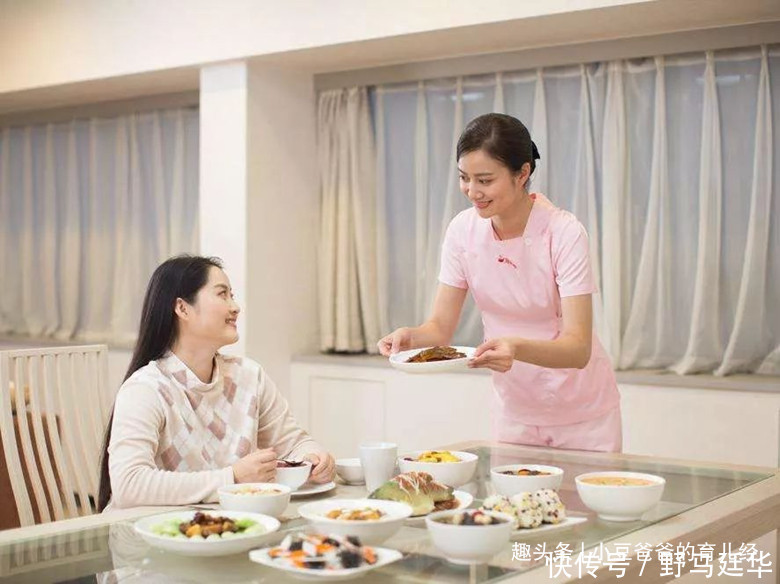 小豆|产妇生娃15天,上厕所流出“一块肉”,医生感叹无知害人