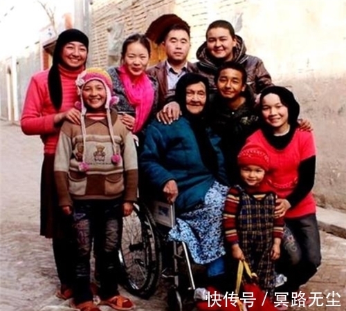 塔吉古图|新疆第一长寿老人,现134岁高龄,最爱喝冷水,一顿能吃10个肉包