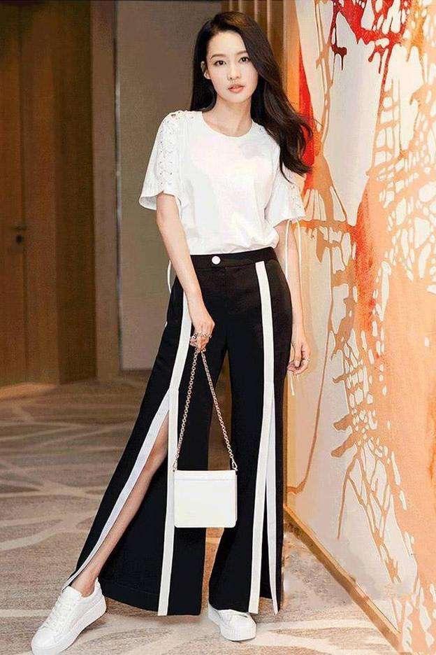 树杈裤 “阔腿裤”过时了,今年流行这5条“吃肉裤”,显瘦时髦谁穿谁美
